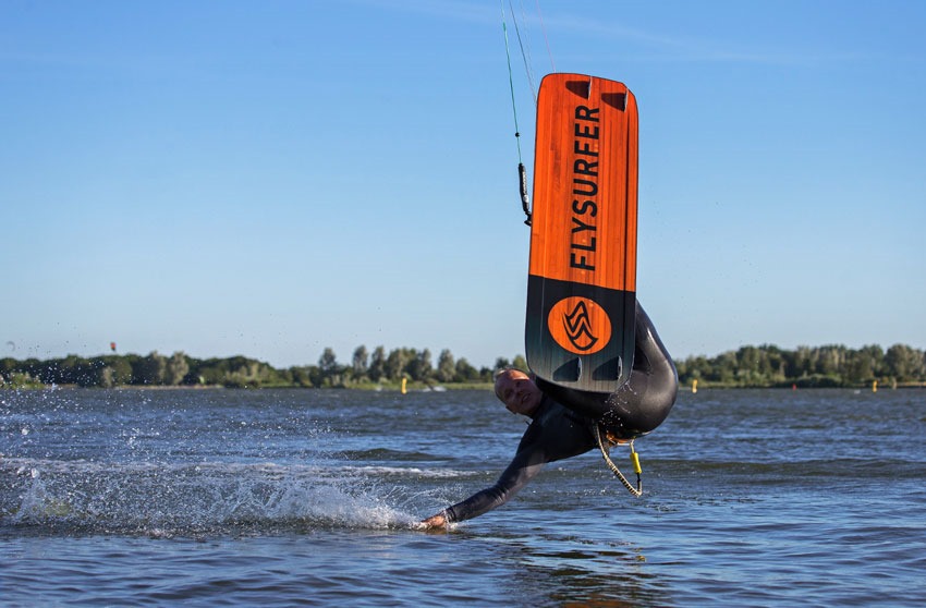 Flysurfer Flydoor 6