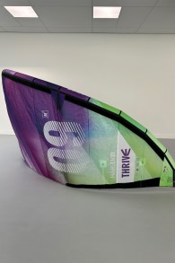 Harlem Kitesurfing-Thrive Kite (DEMO)