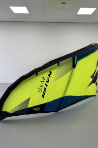 Naish-Pivot 2025 Kite (DEMO)