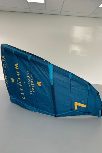 Airush-Lithium V13 Kite (2nd)