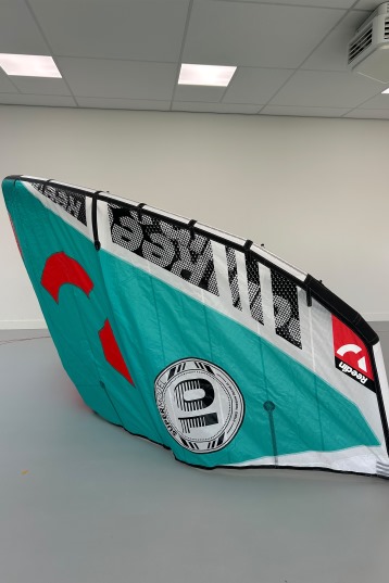Duotone Kiteboarding-Super Model 2025 Kite (DEMO)