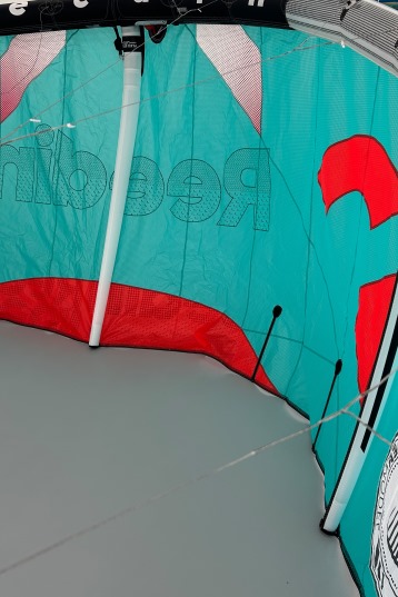 Duotone Kiteboarding-Super Model 2025 Kite (DEMO)