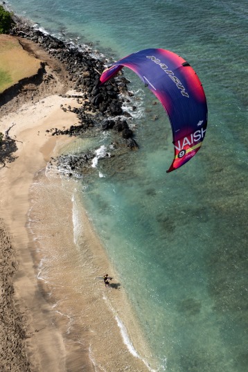 Naish-Pivot LTD 2026 Kite