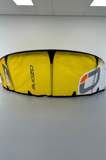 Ozone-Edge V12 Kite (DEMO)