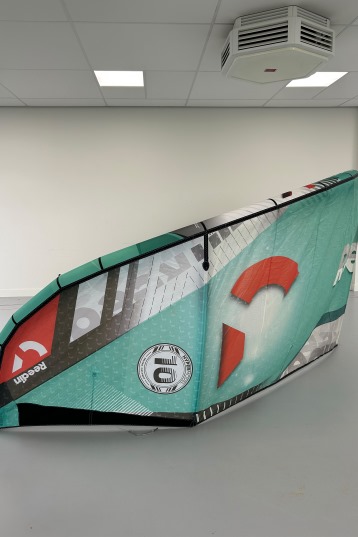 Reedin Kiteboarding-HyperModel 2025 Kite (2nd)